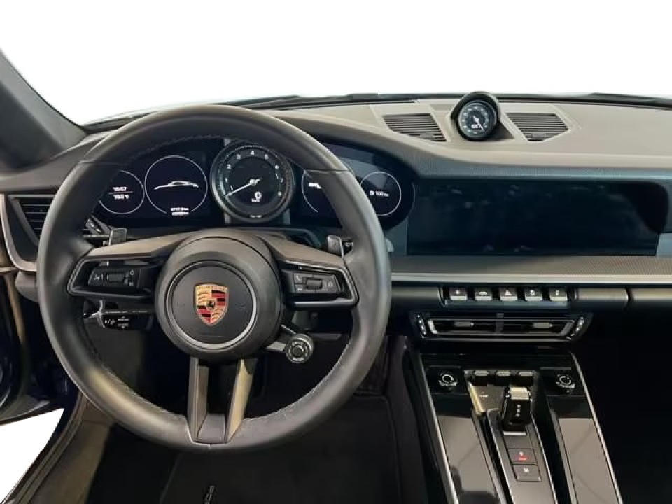 Porsche 911 Carrera 4 - foto 7
