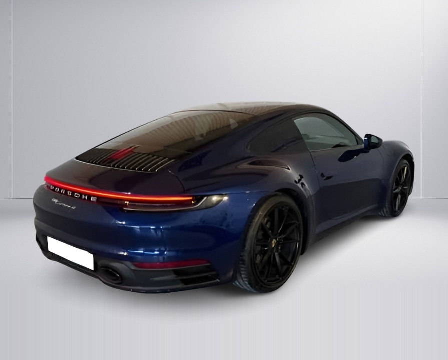 Porsche 911 Carrera 4 (2)