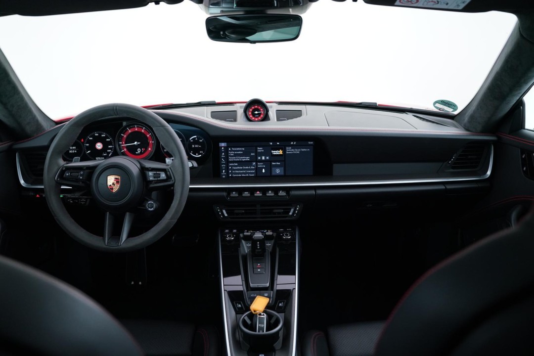 Porsche 911 Carrera 4S - foto 13