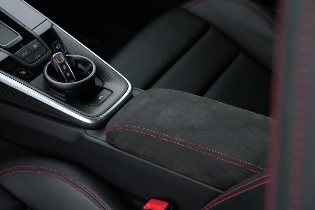 Porsche 911 Carrera 4S - foto 20