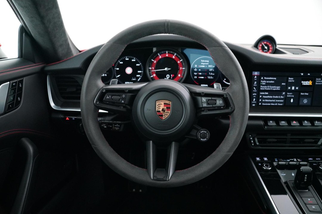 Porsche 911 Carrera 4S - foto 14