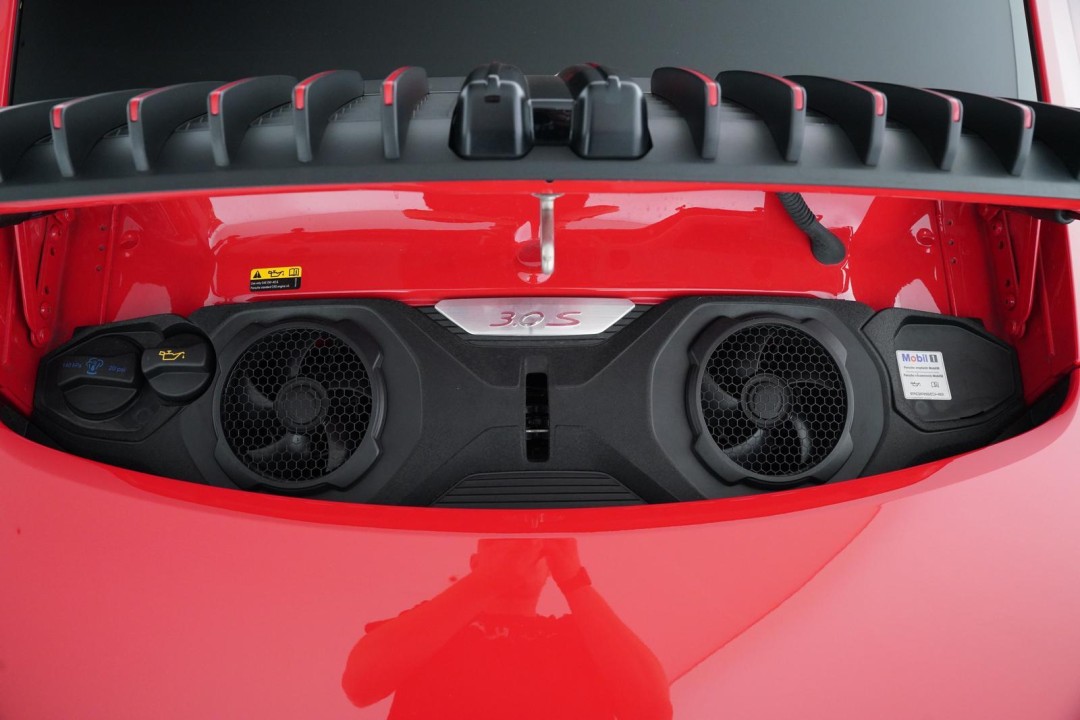 Porsche 911 Carrera 4S - foto 34