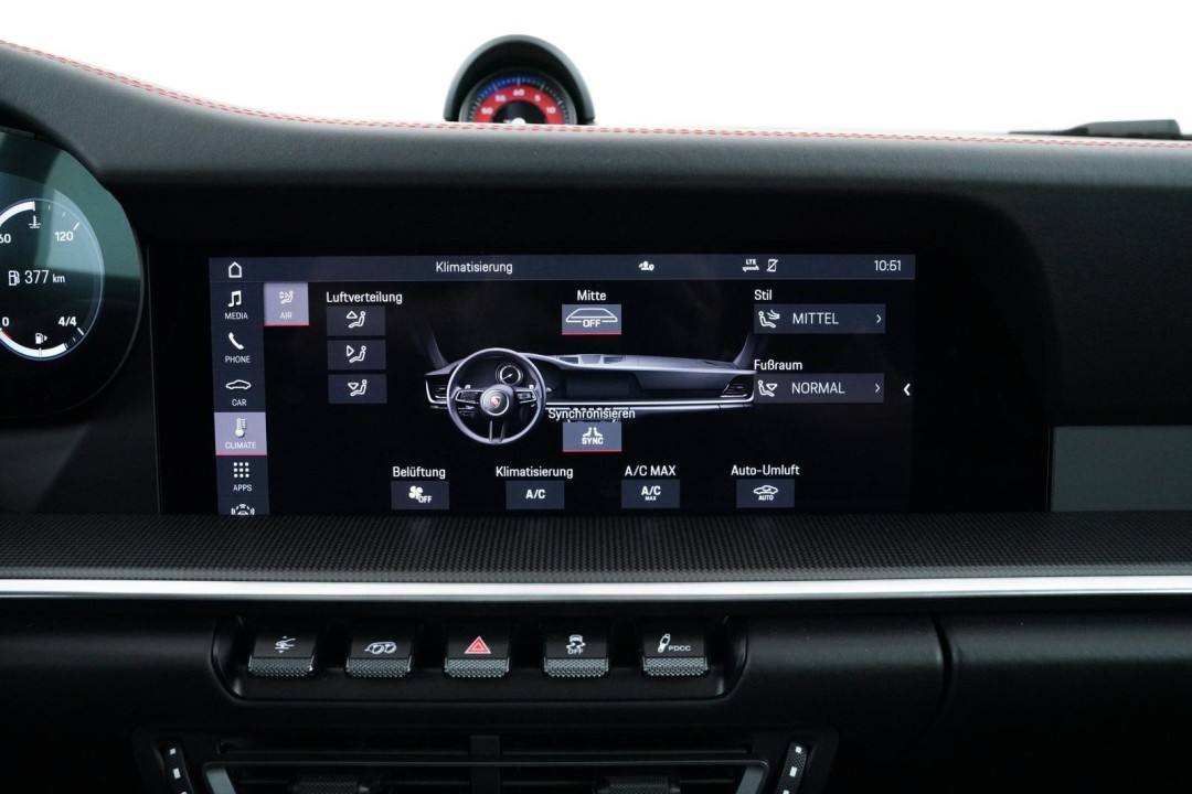 Porsche 911 Carrera 4S - foto 30