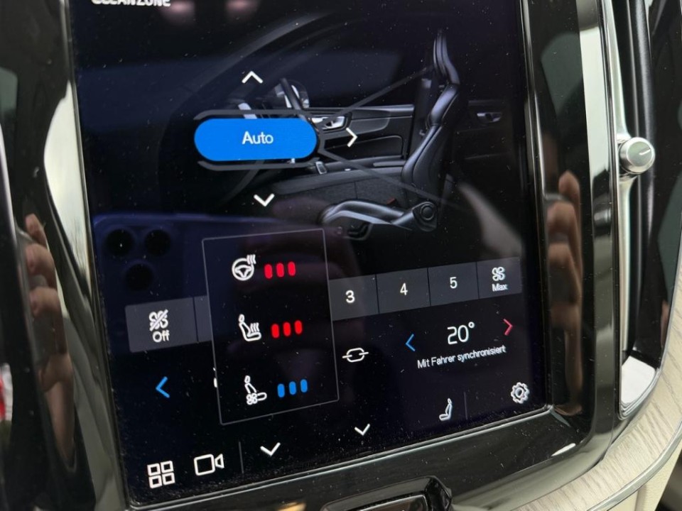 Volvo XC 60 Ultimate Bright Recharge - foto 17