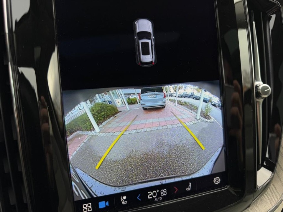 Volvo XC 60 Ultimate Bright Recharge - foto 21