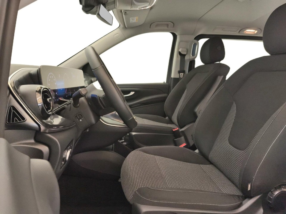 Mercedes-Benz V 220d - foto 9