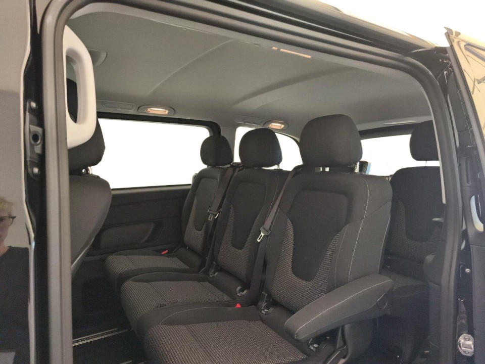 Mercedes-Benz V 220d - foto 11