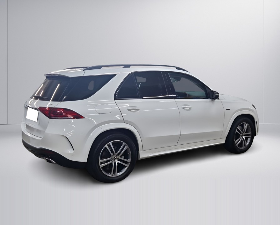 Mercedes-Benz GLE 350de 4MATIC AMG Line (2)