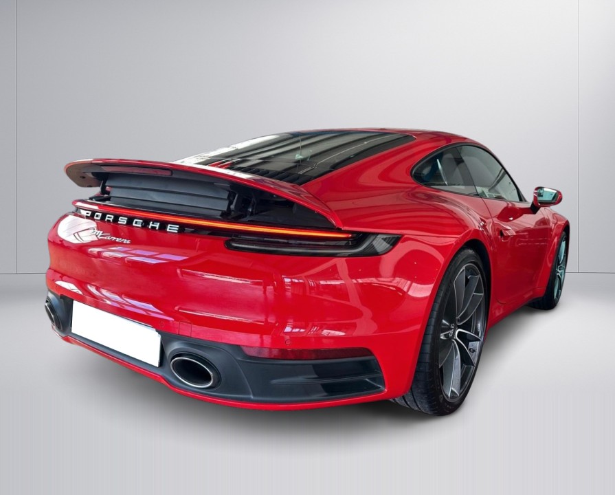 Porsche 911 Carrera (3)