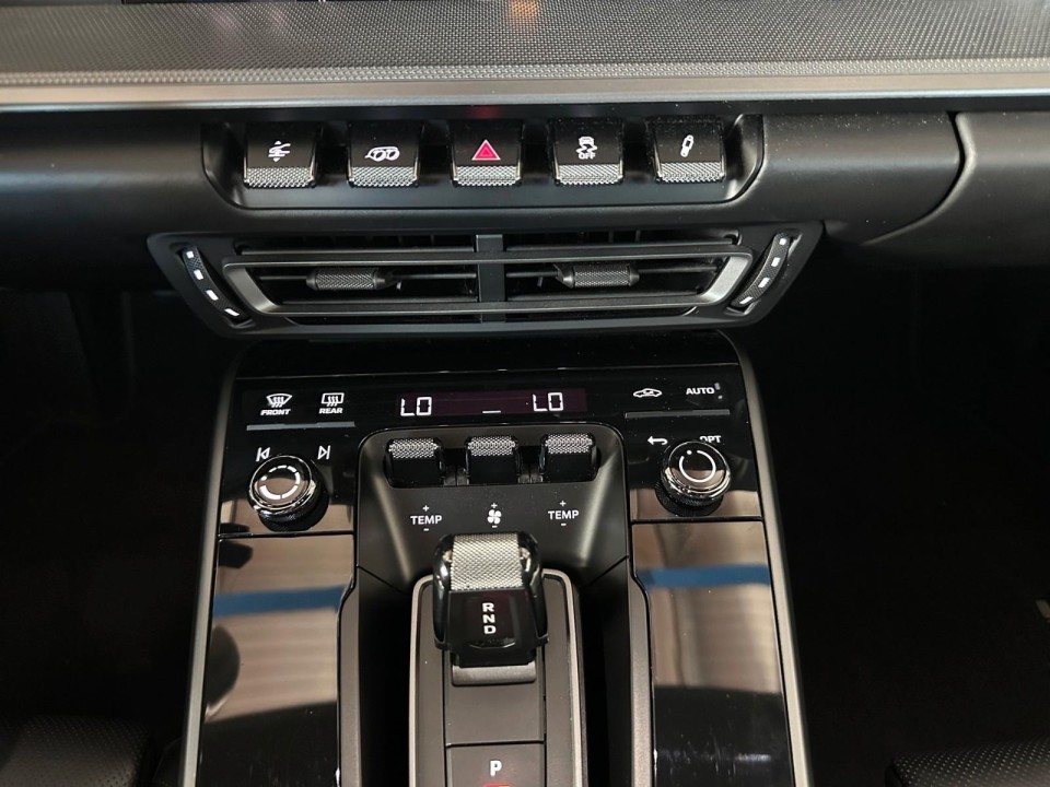 Porsche 911 Carrera - foto 15