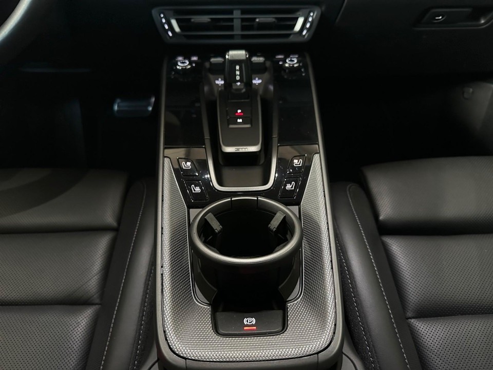 Porsche 911 Carrera - foto 14