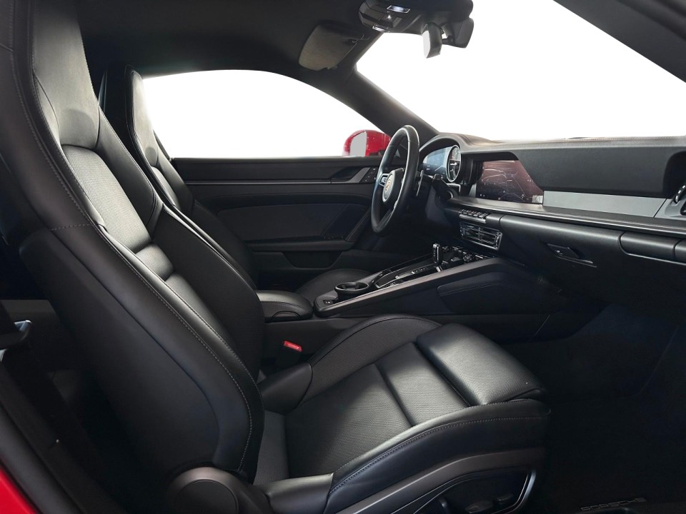 Porsche 911 Carrera - foto 10