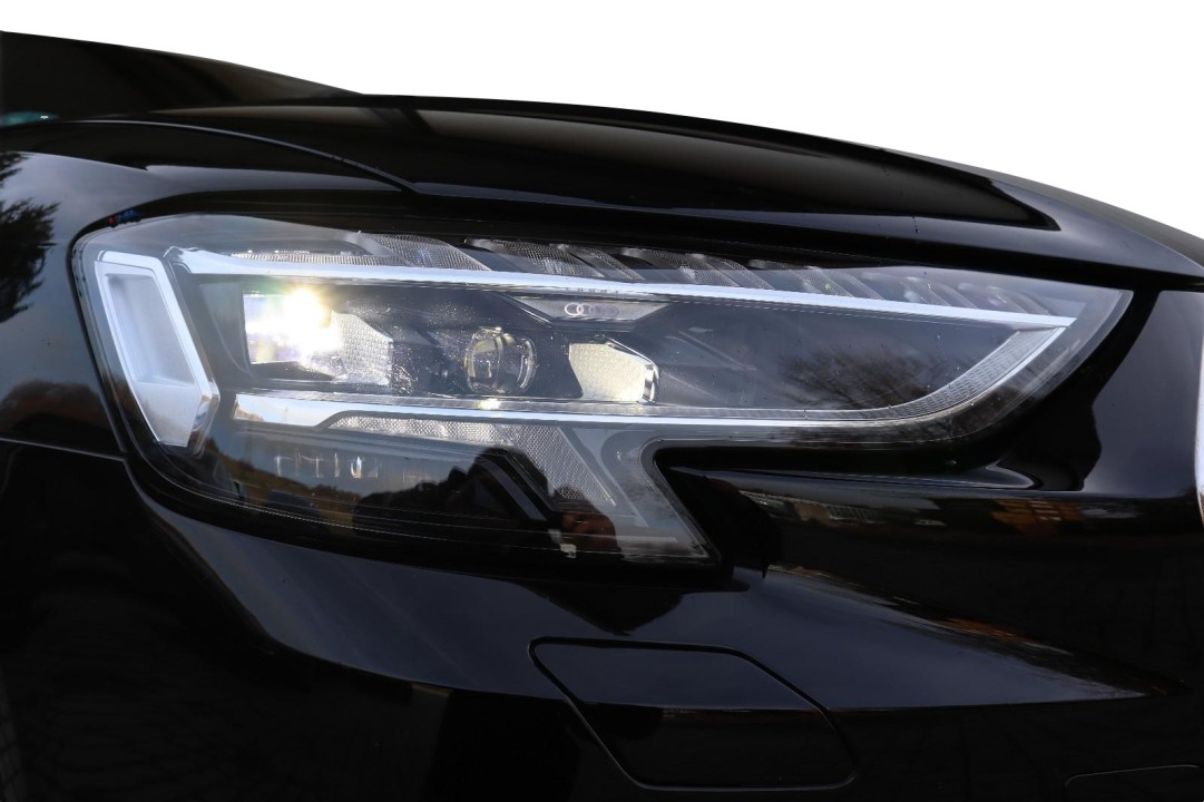 Audi A8 L 60 TFSIe quattro tiptronic - foto 45