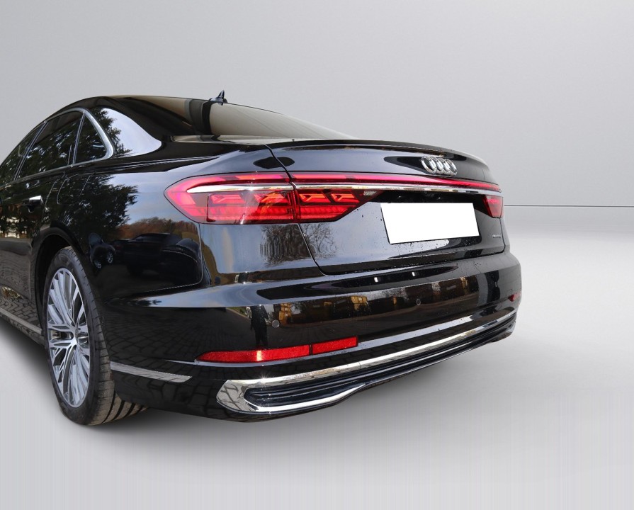 Audi A8 L 60 TFSIe quattro tiptronic - foto 12