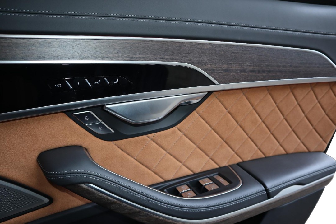 Audi A8 L 60 TFSIe quattro tiptronic - foto 41