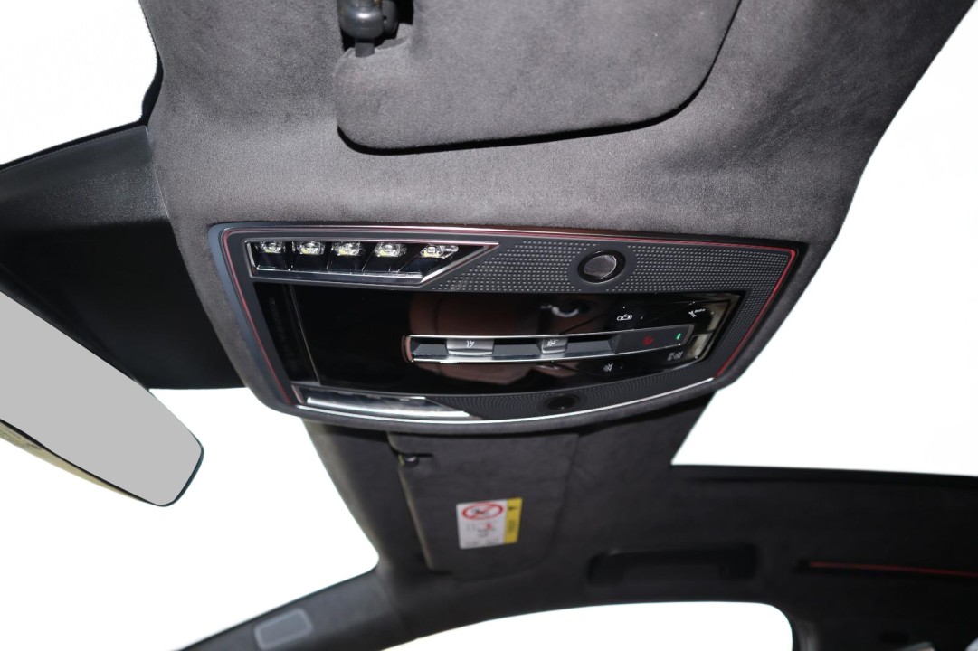 Audi A8 L 60 TFSIe quattro tiptronic - foto 37