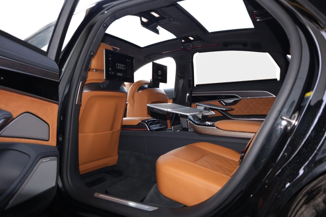 Audi A8 L 60 TFSIe quattro tiptronic - foto 18