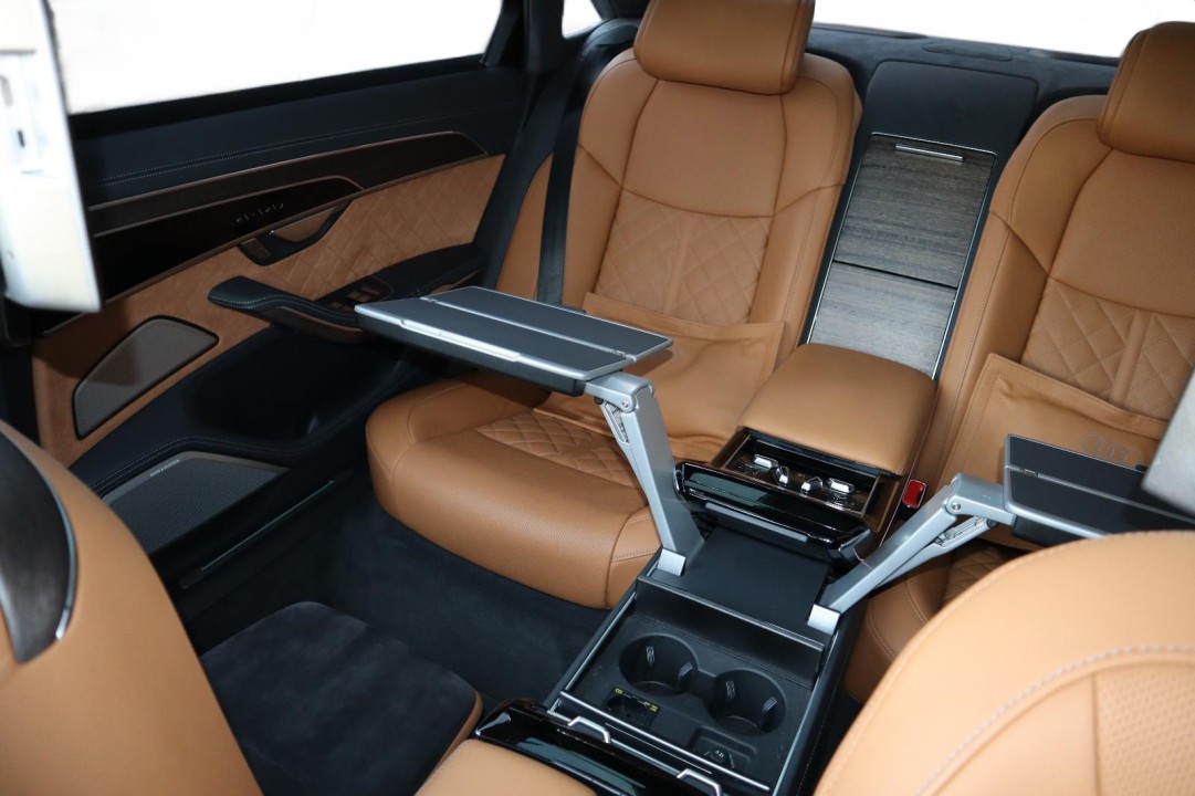 Audi A8 L 60 TFSIe quattro tiptronic - foto 29