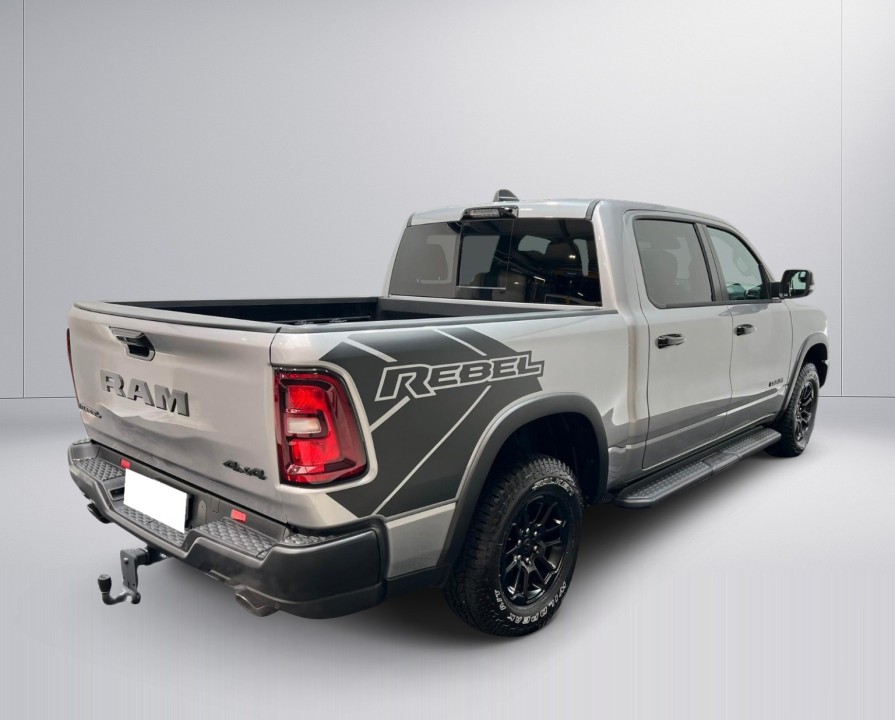 Dodge RAM 1500 Rebel - foto 6