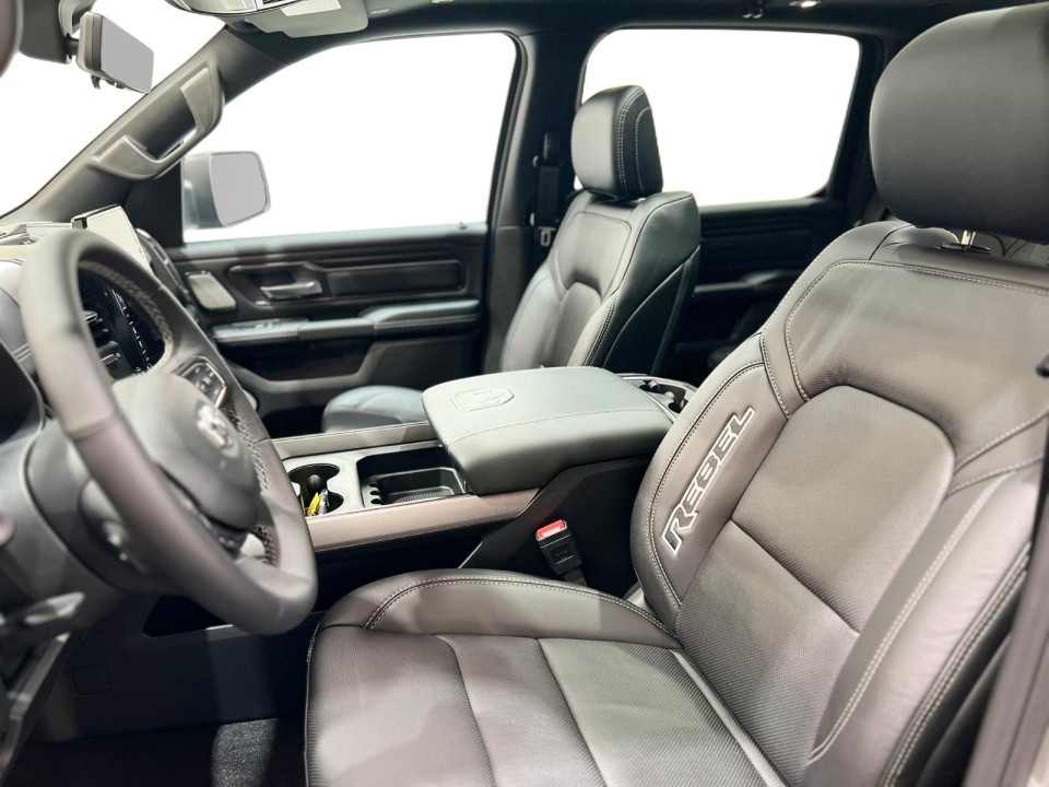 Dodge RAM 1500 Rebel - foto 10