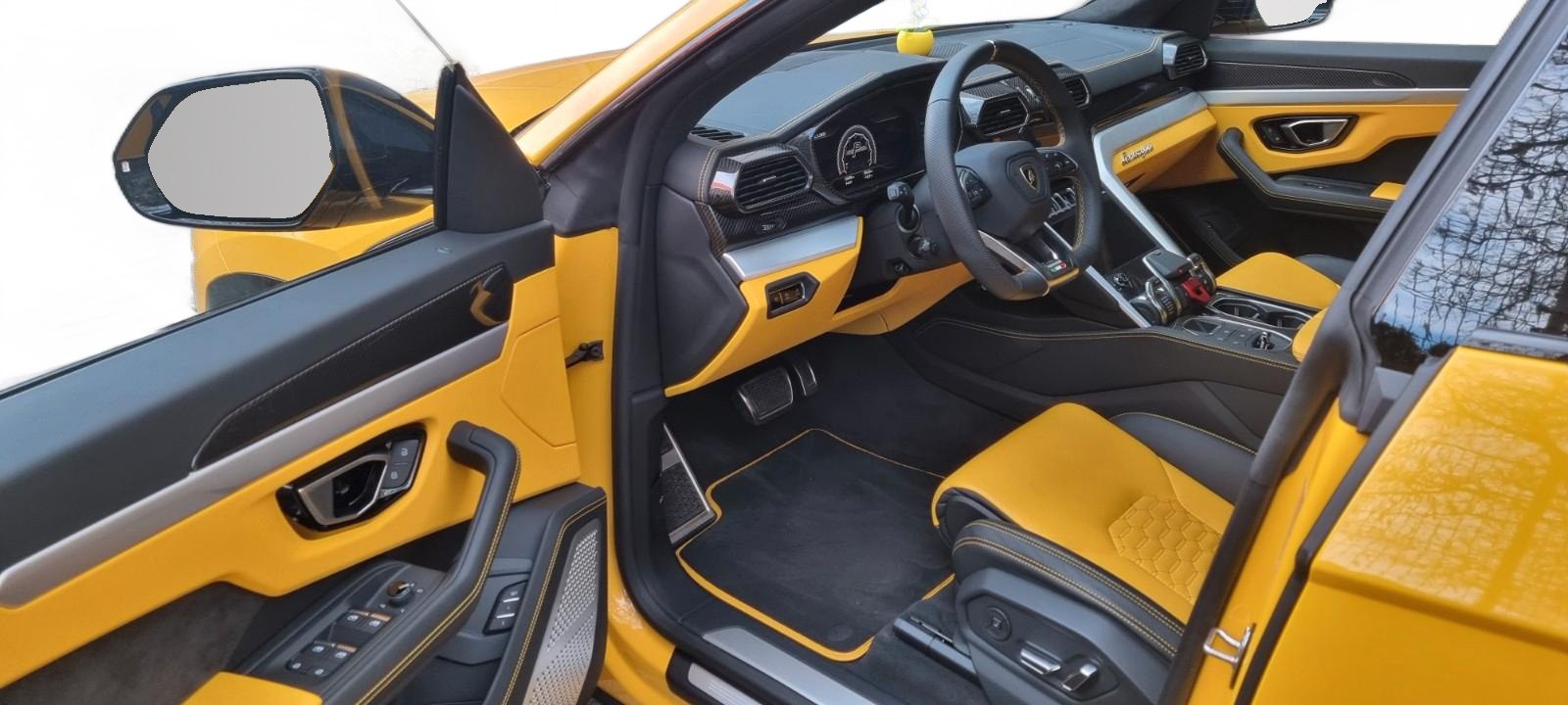 Lamborghini Urus - foto 7