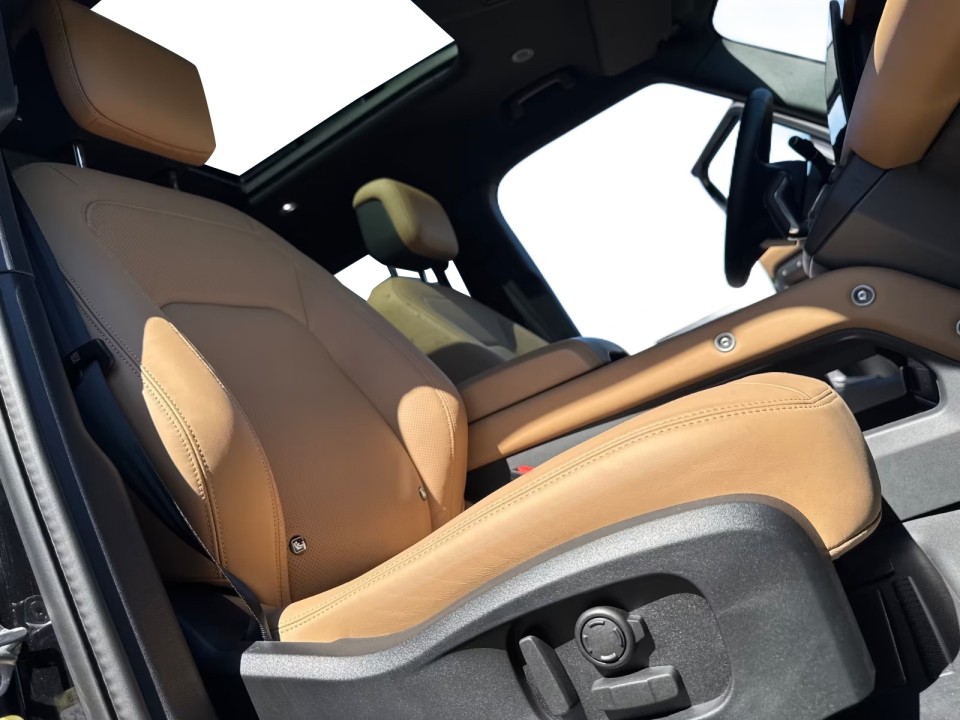 Land Rover Defender P300e X-Dynamic HSE 110 - foto 14