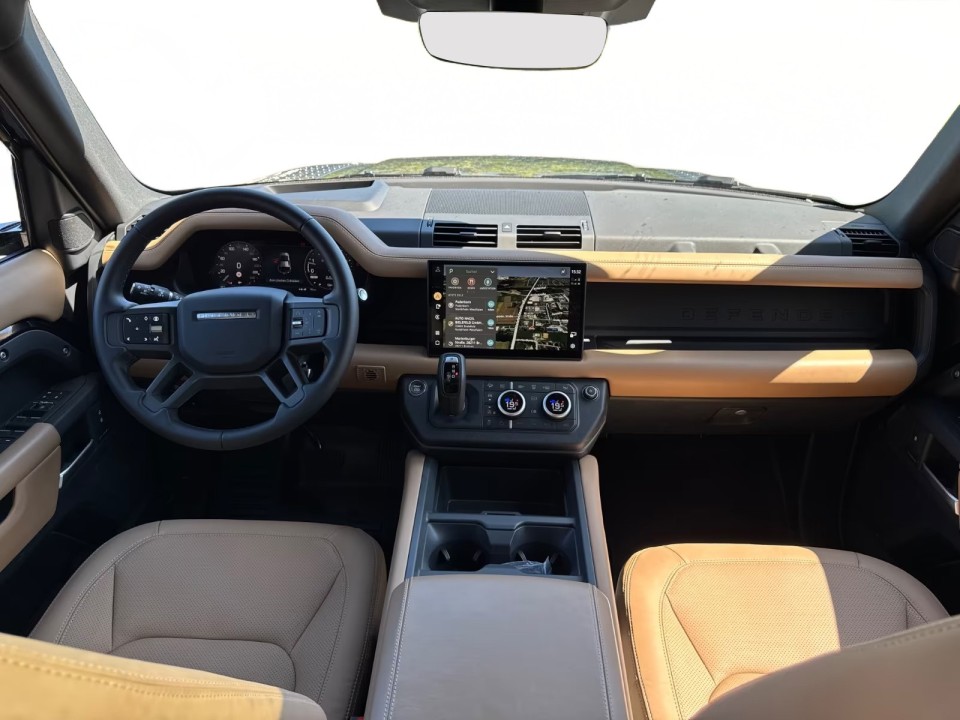 Land Rover Defender P300e X-Dynamic HSE 110 - foto 6