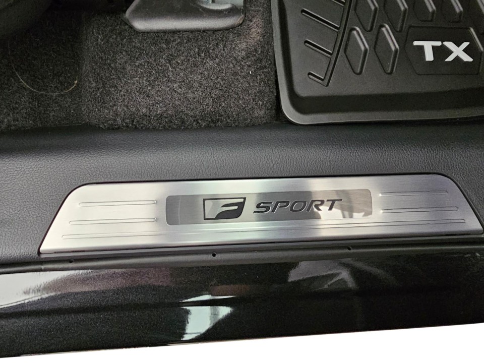 Lexus Seria TX 500h F-Sport - foto 34