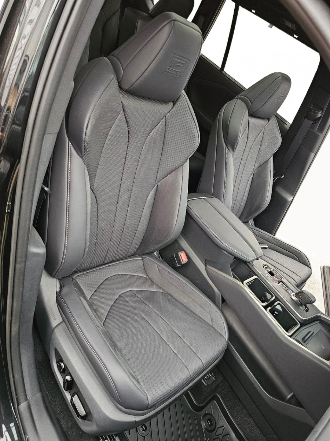 Lexus Seria TX 500h F-Sport - foto 20