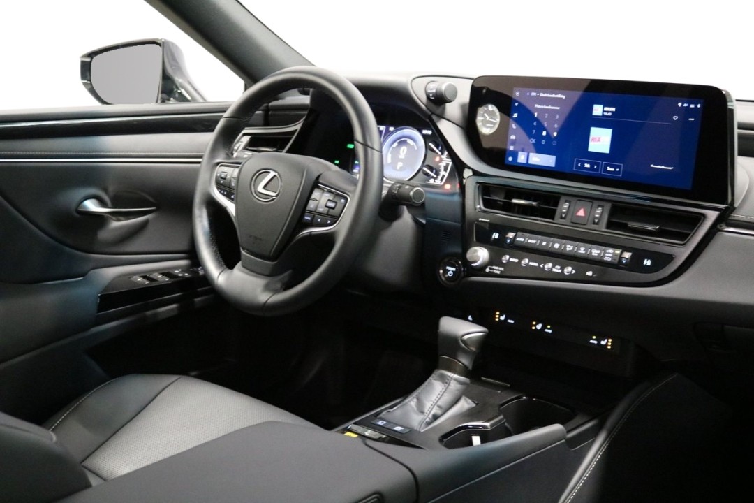 Lexus Seria ES 300h - foto 16