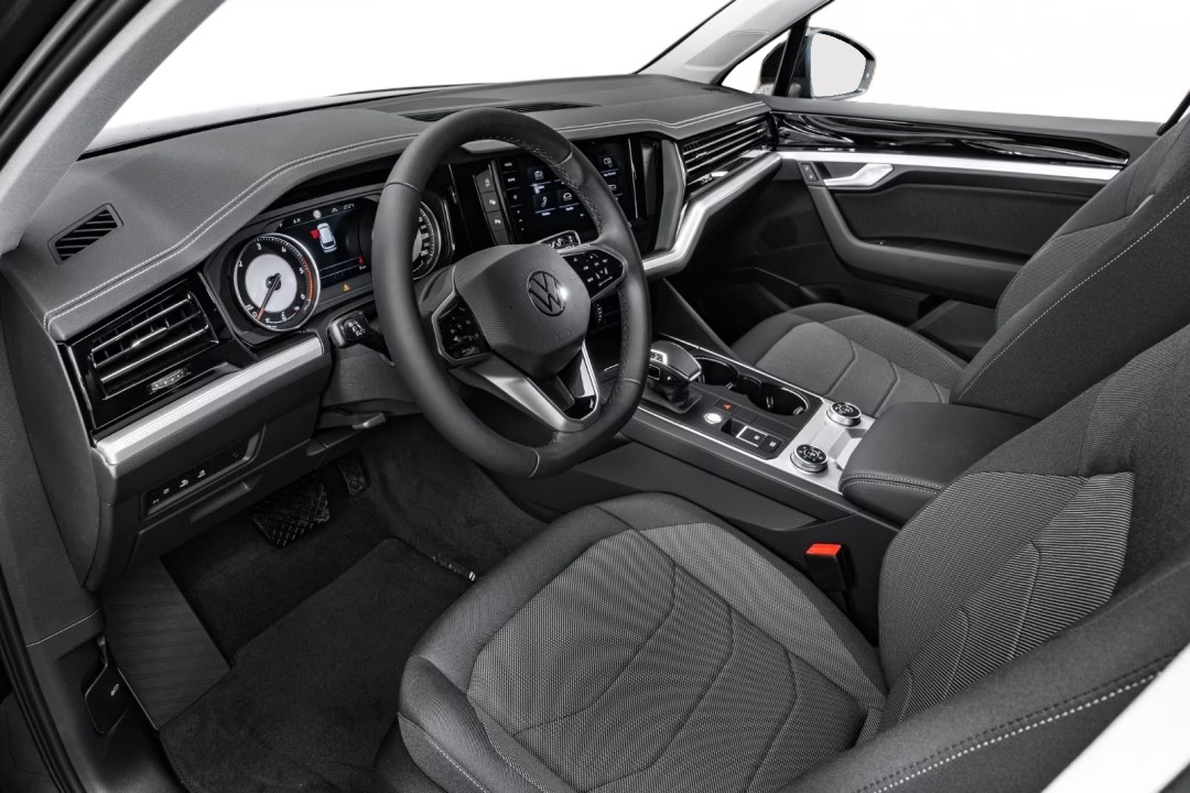 Volkswagen Touareg V6 TDI - foto 9