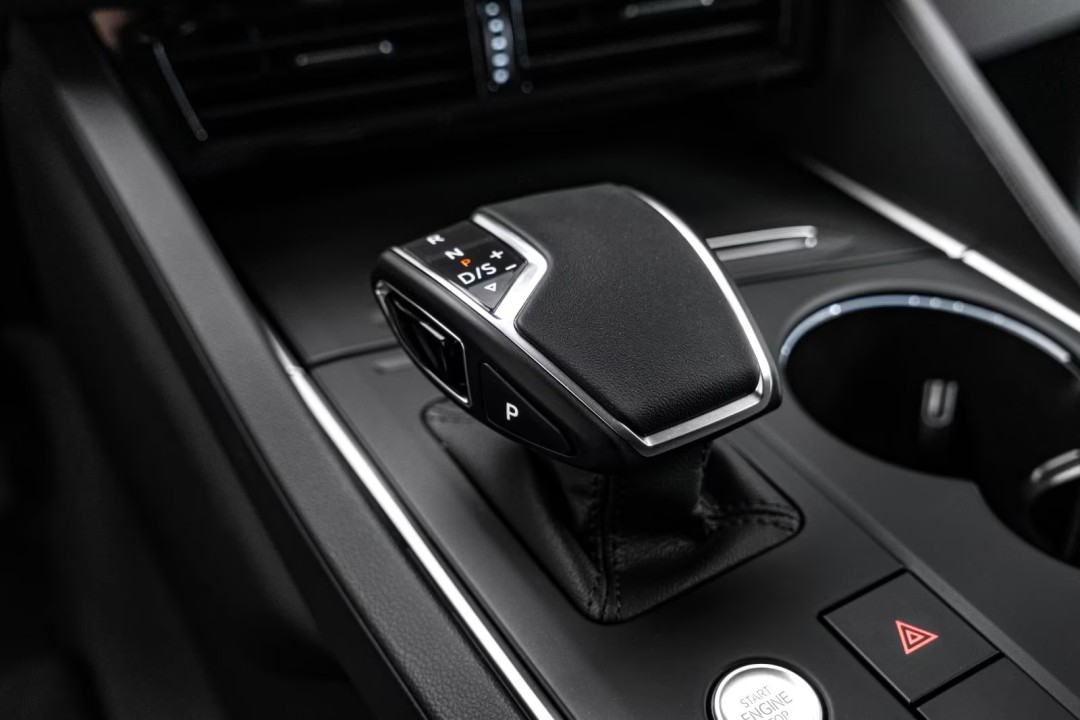 Volkswagen Touareg V6 TDI - foto 11