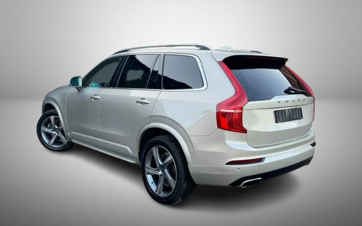 Volvo XC 90 T5 AWD Inscription 5 locuri (2)