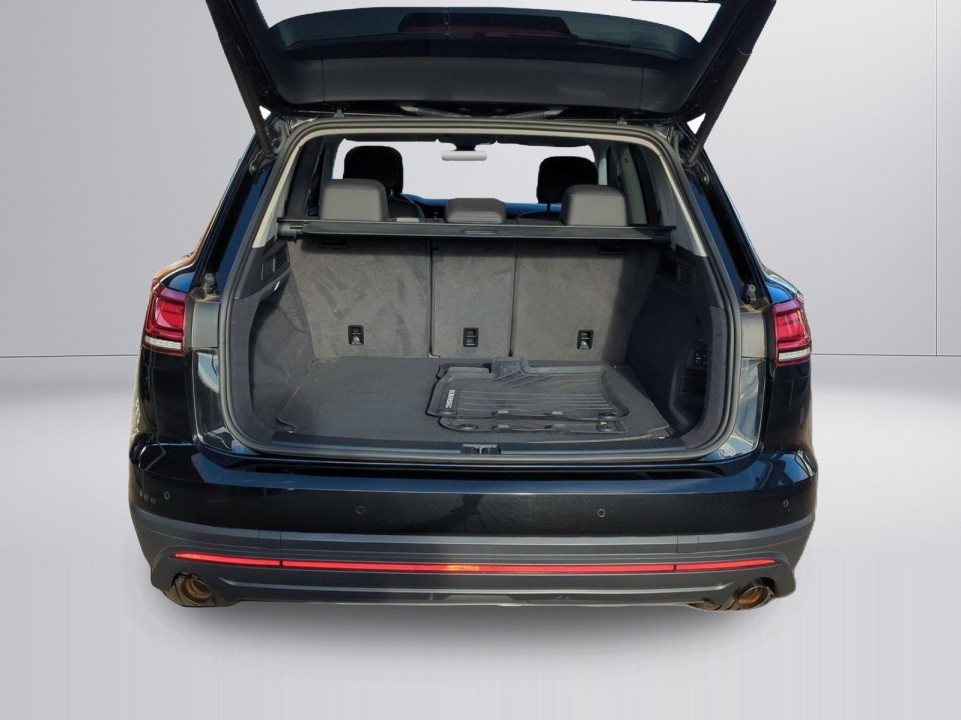 Volkswagen Touareg V6 TDI - foto 12