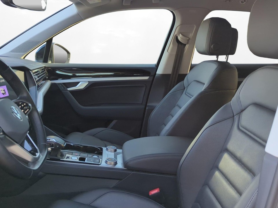 Volkswagen Touareg V6 TDI - foto 7