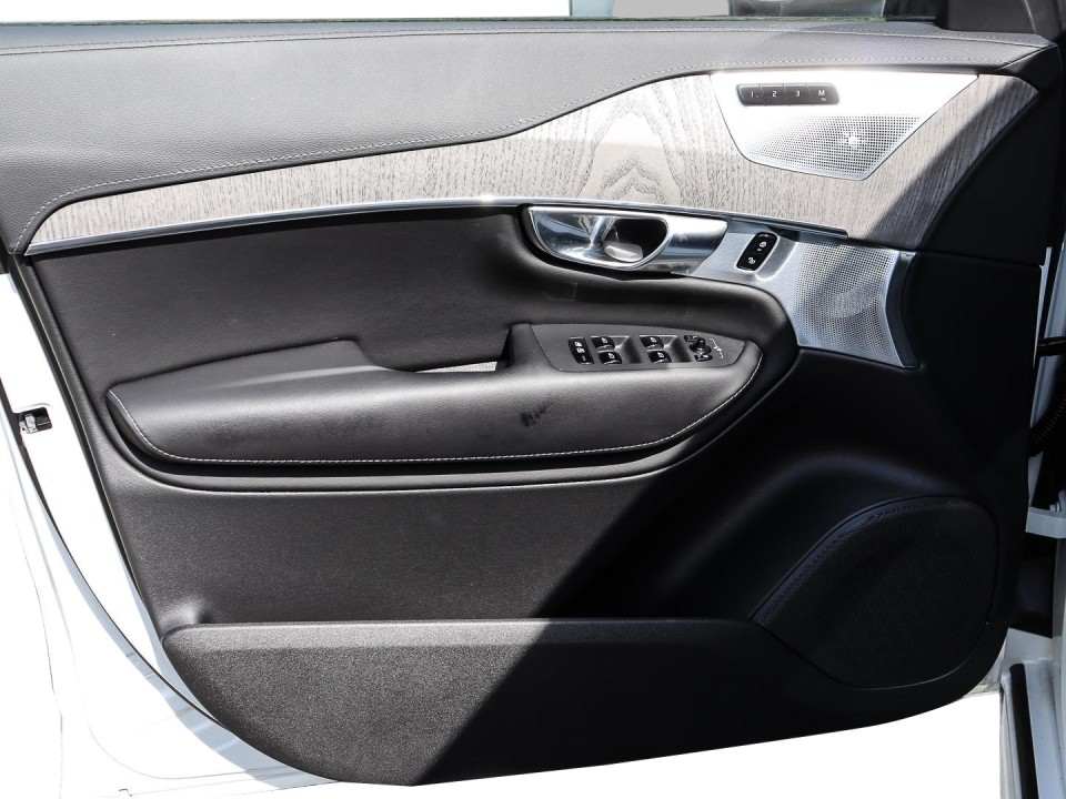 Volvo XC 90 B5 AWD Ultimate Bright - foto 13