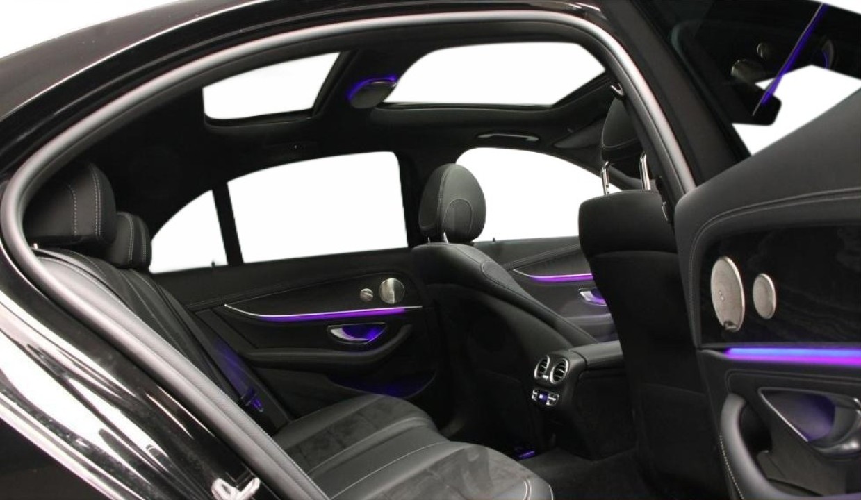 Mercedes-Benz E 300de 4MATIC (5)