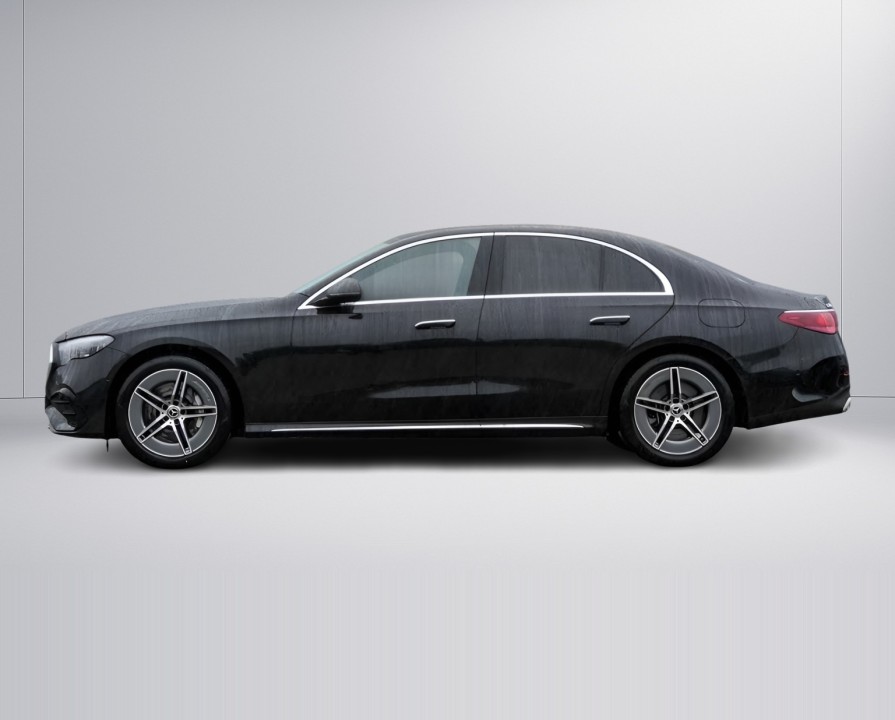 Mercedes-Benz E 300de 4MATIC AMG Line (3)