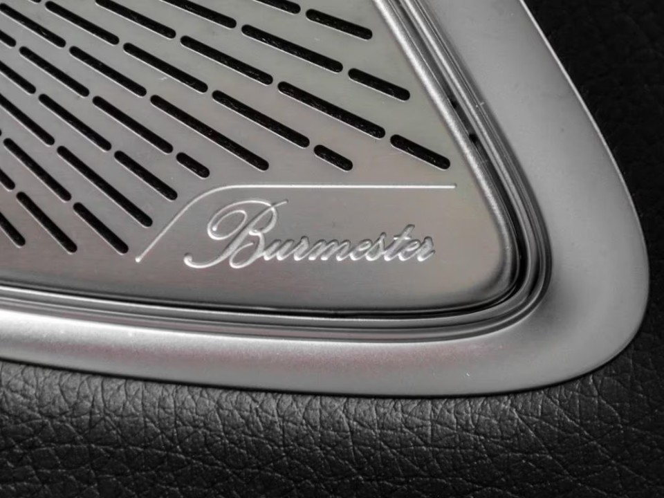 Mercedes-Benz E 300de 4MATIC AMG Line - foto 15