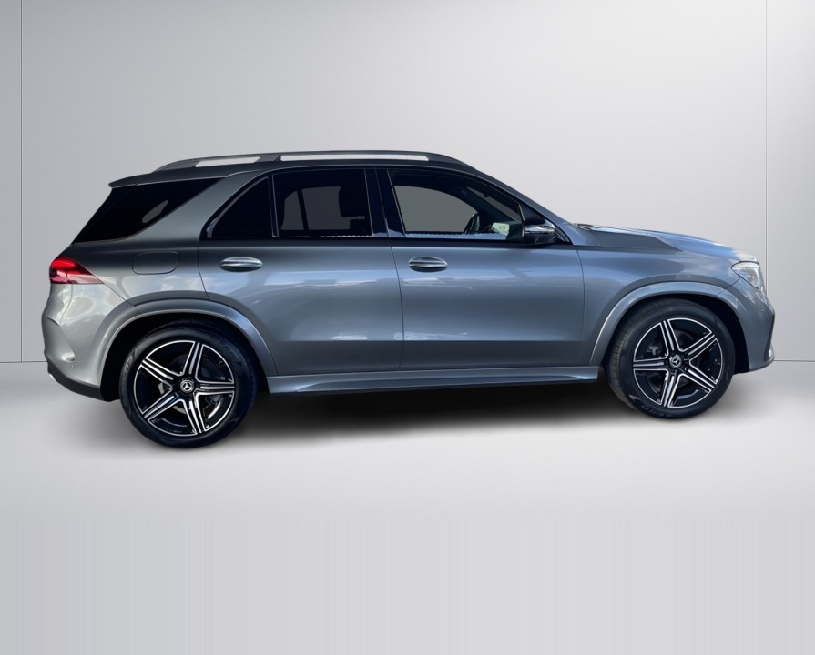 Mercedes-Benz GLE 450d 4MATIC AMG (2)