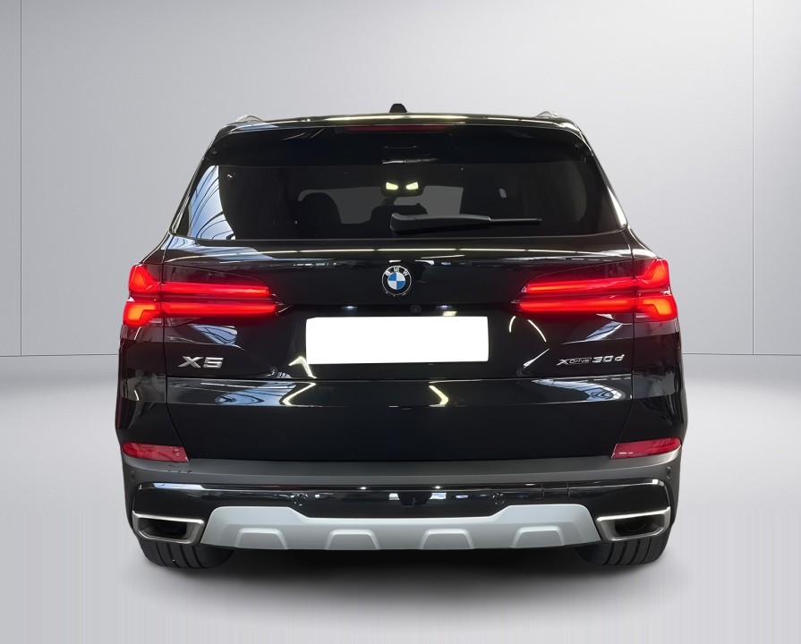 BMW X5 xDrive30d (4)