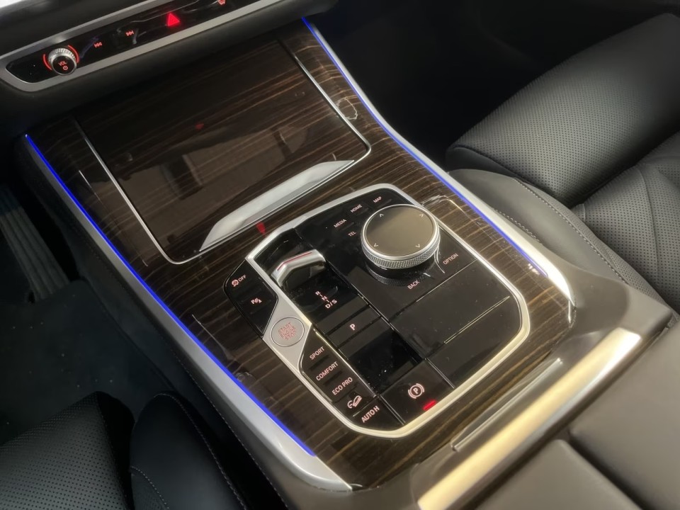 BMW X5 xDrive30d - foto 9