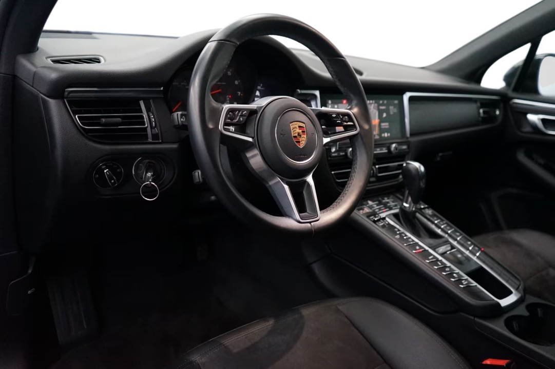 Porsche Macan - foto 12