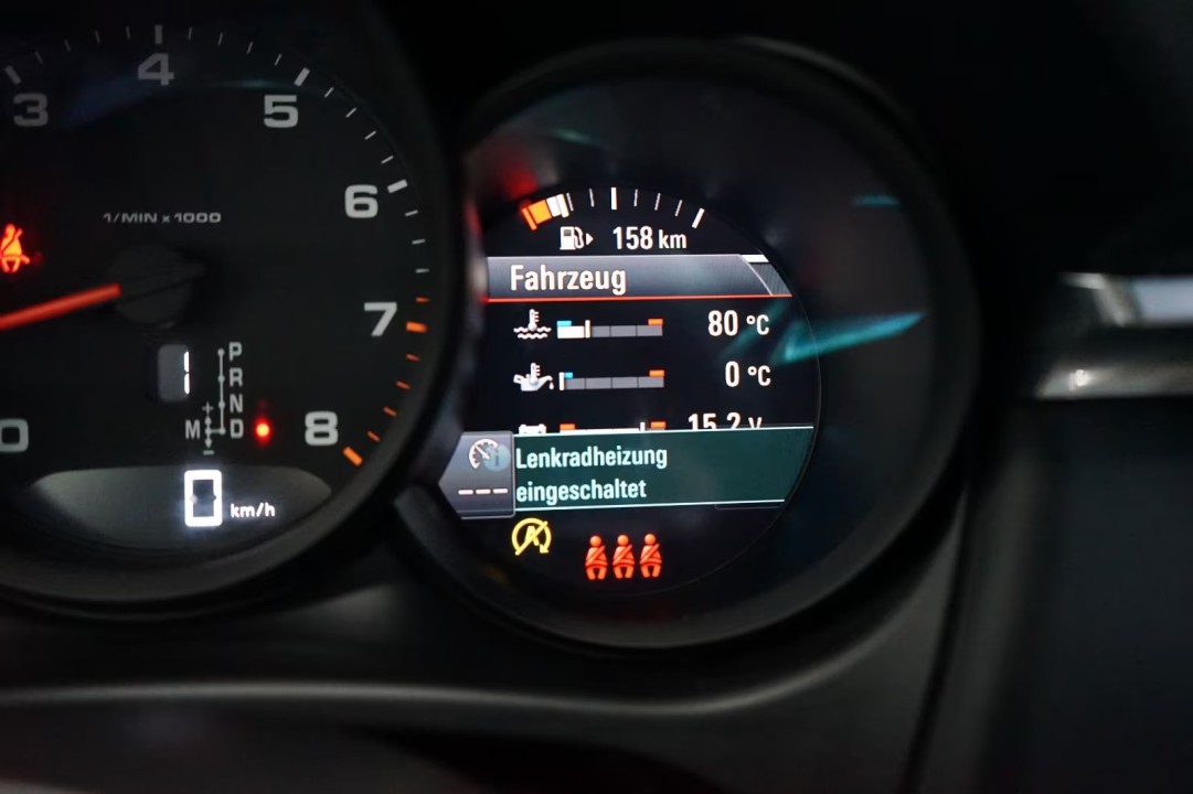 Porsche Macan - foto 17