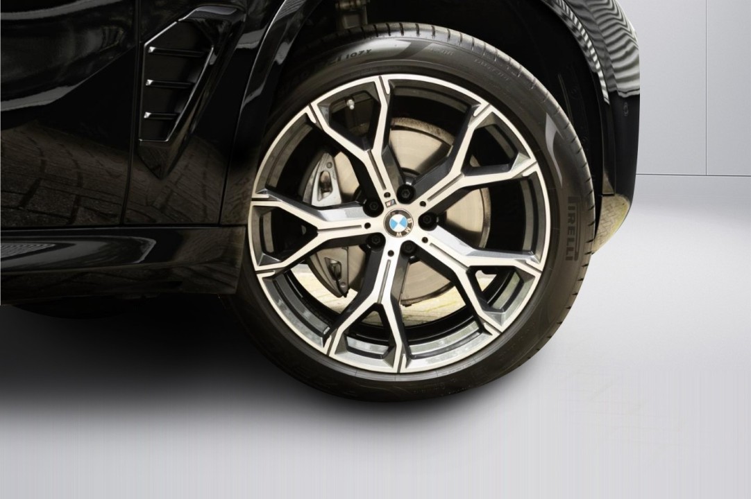 BMW X5 40i xDrive M-Sport - foto 21