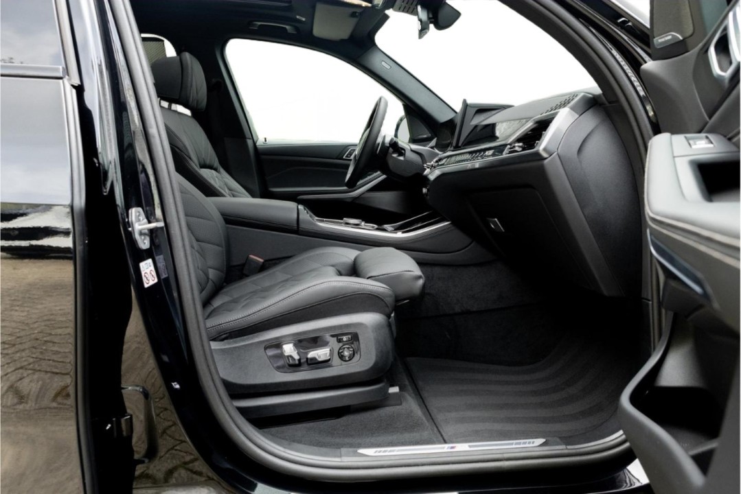 BMW X5 40i xDrive M-Sport - foto 8