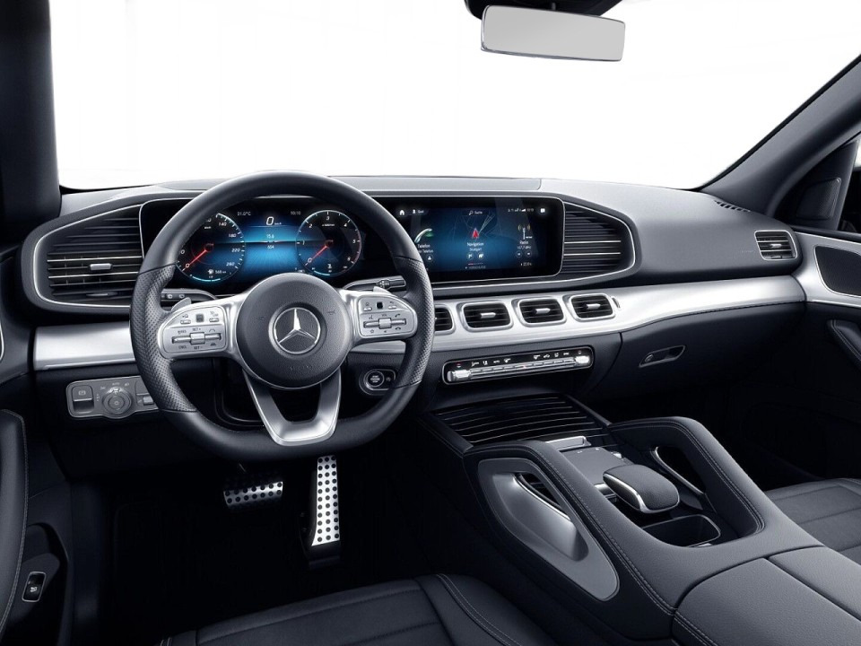 Mercedes-Benz GLE 350d 4MATIC AMG Line - foto 10
