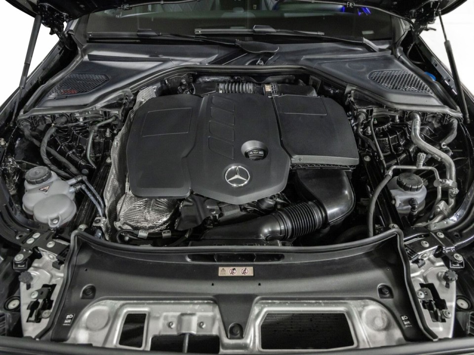 Mercedes-Benz E 300de T-Modell Exclusive - foto 18