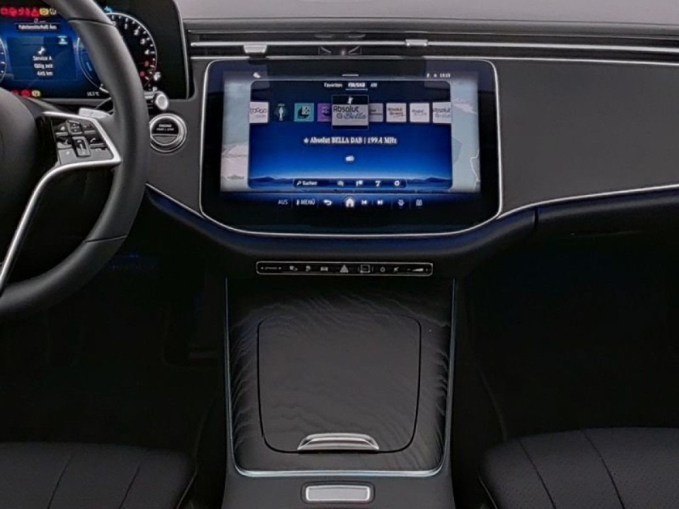 Mercedes-Benz E 300de 4MATIC - foto 9