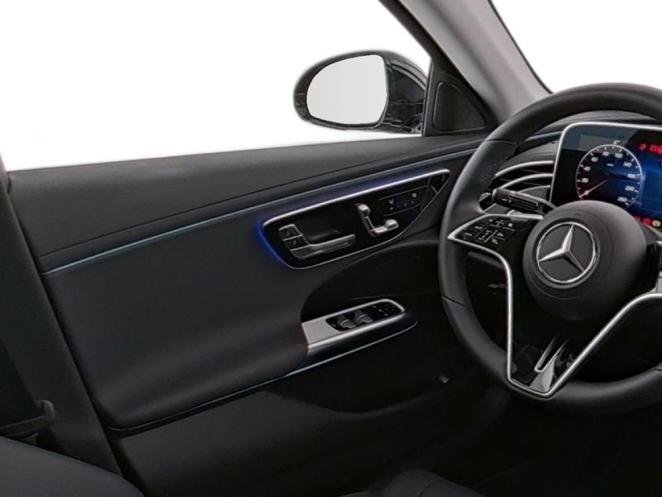 Mercedes-Benz E 300de 4MATIC - foto 10